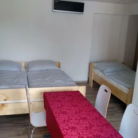 Dagmar Guest house 2*